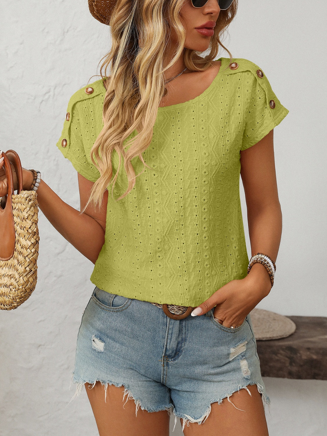 Woman Short Sleeve Top