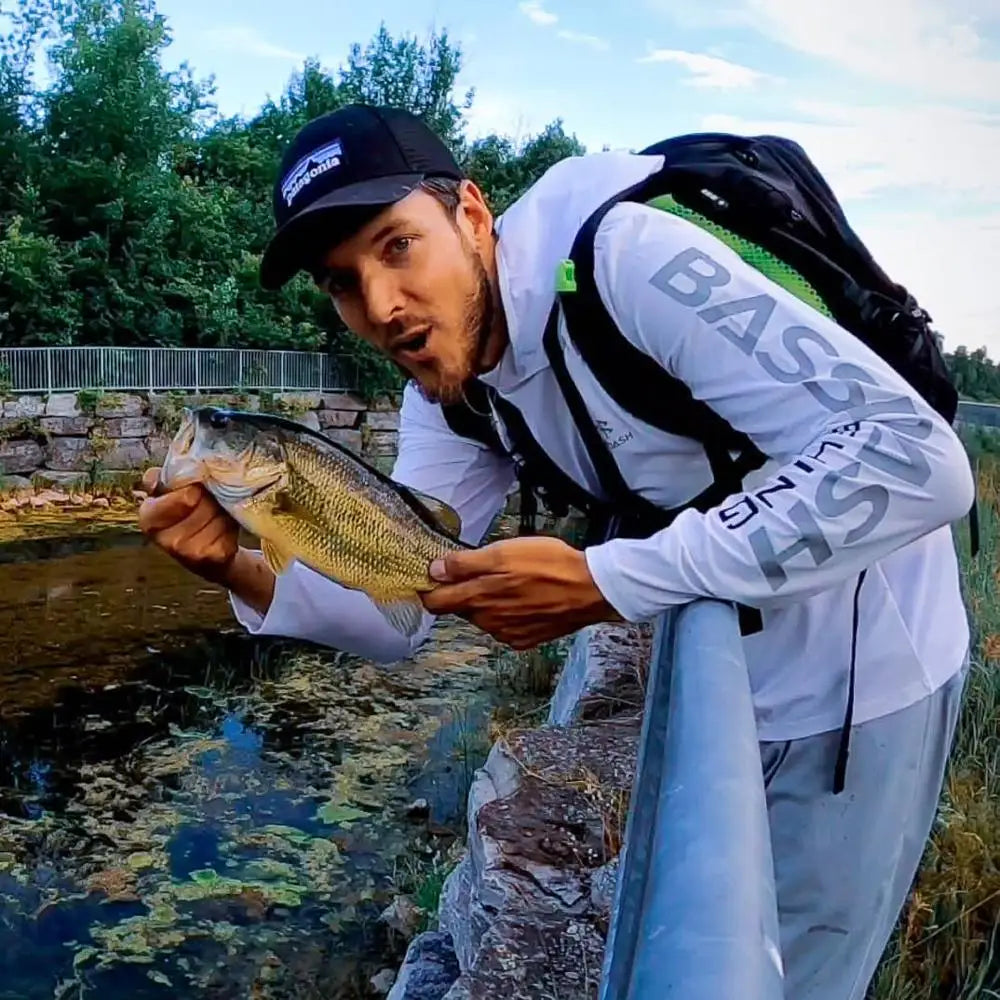 Bassdash Men’s Hooded Fishing Shirts