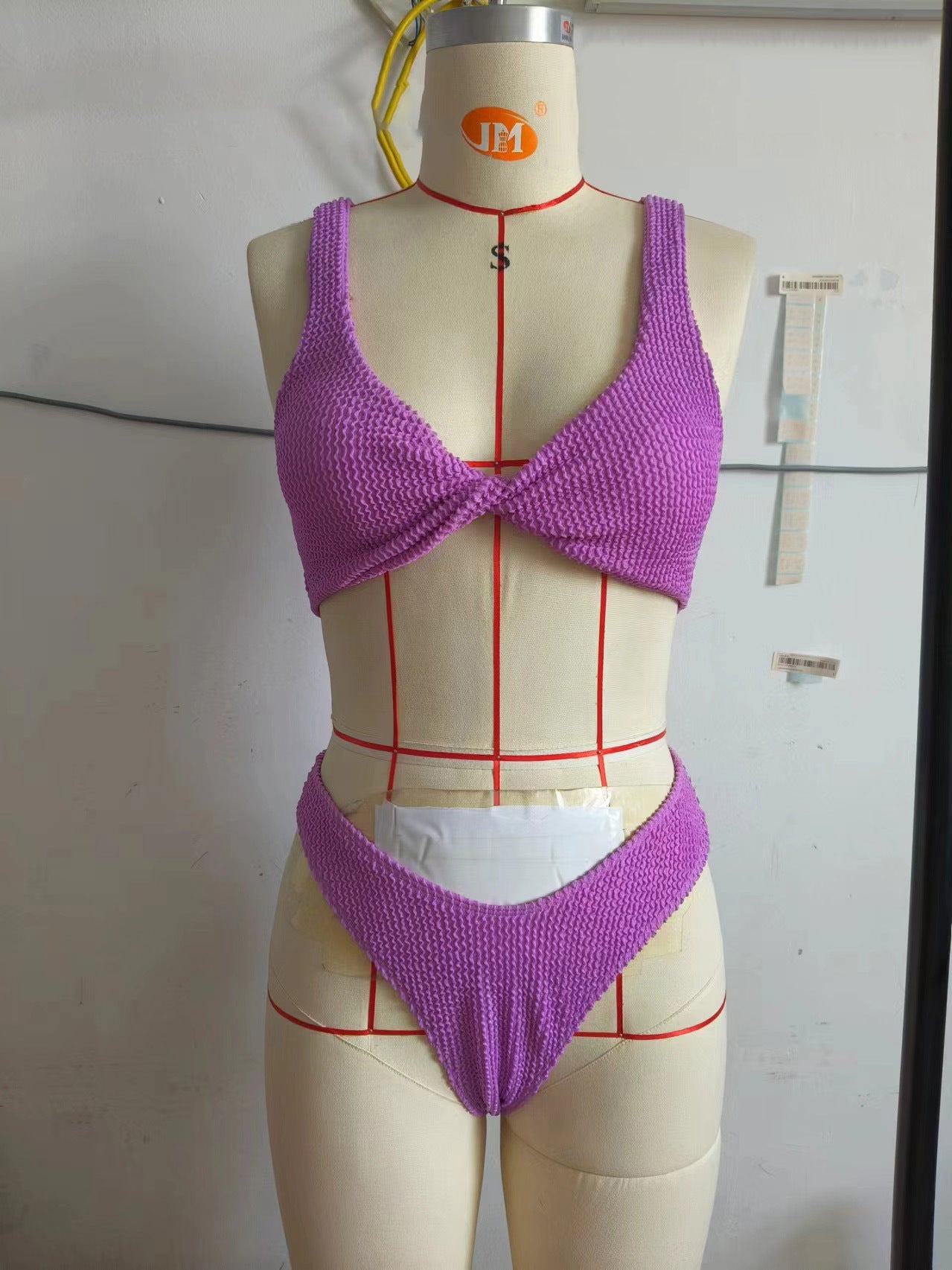 European and American swimsuit women's cross-border bikini swimsuit sexy solid color strap three-point split swimsuit women's in stock wholesale