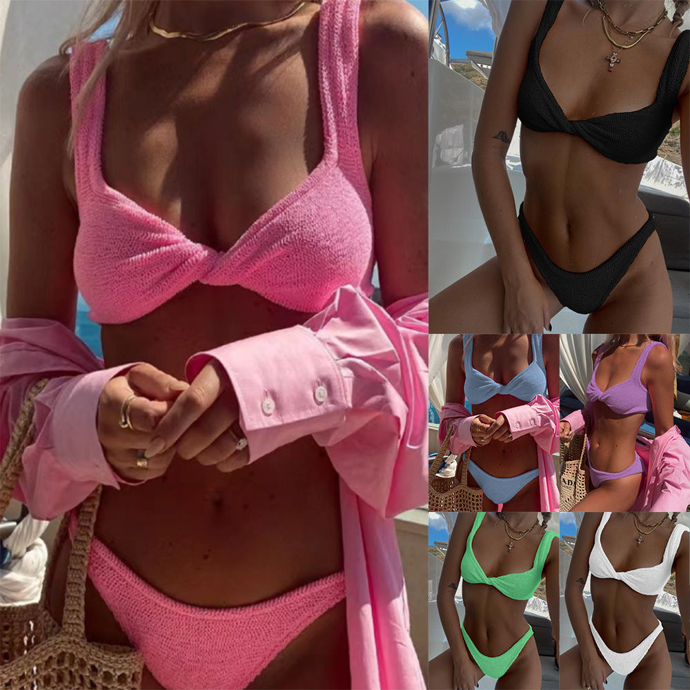 Woman’s cross-border bikini